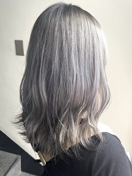 ノーム 横浜(NORM) トリプルカラーシルバー