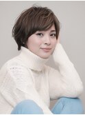ふんわりショート×くすみベージュ