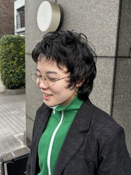 トロワエピ 表参道(Trois epis) ウルフショート/ニュアンスパーマ