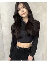 オモチャ(OMOCHA) 艶感あふれるロングウェーブ