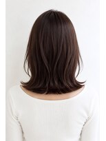 ベルス(bellus)&nbsp;シースルーバング×艶感ミディアムレイヤー　20代　30代　40代
