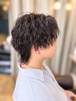 アンスリウム 吹田(Anthurium)&nbsp;波巻きツイスト×ウルフセンターパート