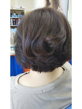 ベリーベリー 美容室(very very) グラデーションカット