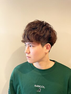 ヘアールーム コージープラス(COZY+39) 波巻きパーマ