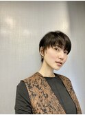 大人美人ワンカール小顔補正立体カットうるツヤ艶感前髪