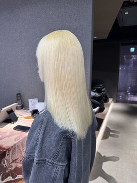 ペレ 栄店(PELE) デザインカラー/レイヤーカット/ウェットヘア/オリーブベージュ