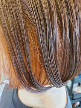 グロウ ツクバ(GLOW TSKUBA) オレンジカラー