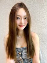 ロンドアリシア 金山(Lond Alexia)&nbsp;20代30代　レイヤー　グレージュ　髪質改善 縮毛矯正 1013