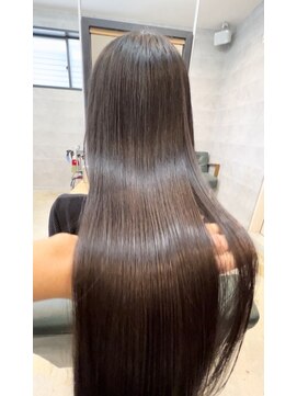 ザ キャンバス ミヤザキツネヒサ(THE CANVAS 宮崎恒久) 髪質改善/ストレートパーマ/艶髪/縮毛矯正 basi