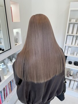 グク(GUK) ベージュカラー