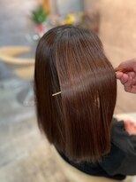 イシン(ISIN)&nbsp;黒髪/縮毛矯正/髪質改善/インナーカラー[保土ヶ谷]