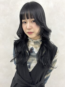 ツキ 横浜店(tuki) ロングレイヤーカット