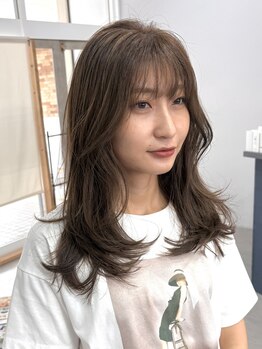 チーク(CHiiK)の写真/《レイヤーカットが得意なsalon》扱いやすさと質感にこだわってスタイリングも楽な素敵な髪へ♪