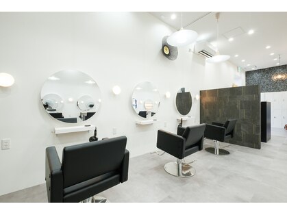 アグヘアージンズ 野々市2号店(Agu hair zings)の写真