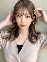 プラチナ(PLATINA) 薄め前髪ベージュレイヤーカットハッシュカットサイドバング