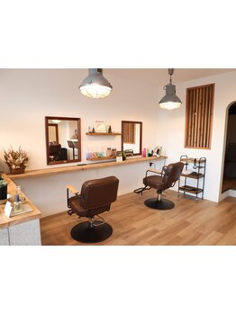 小さなサロンだから叶う、丁寧で上質なひとときを。心までほどけるリラックスタイムをお過ごしください◇