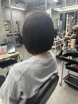 ワンクリエーション(ONEcreation) アンブレラカラー前髪クールショートイメチェン