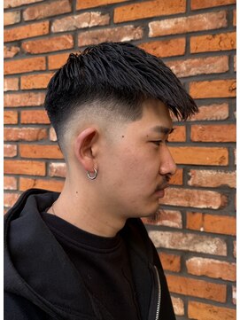 ドゥーエン 京橋店(DoEN) クロップ