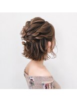 バポス ヘアサロン (BAPOS Hair Salon)&nbsp;ハーフアップ編み込み外ハネ