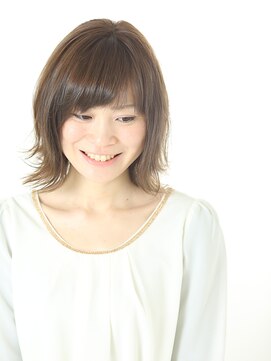 カミコトバ 美容室(髪KOTOBA) 外はねスタイルでクールフェミニンなスタイル
