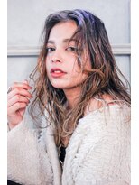 エイチ(H eitf)&nbsp;原宿H[eitf]エイチ 外国人風インナーハイライト