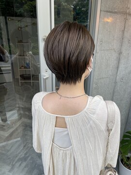 サク(Sac.) 絶壁解消☆可愛いショートボブ×柔らかベージュ　Sac.栃木優佑