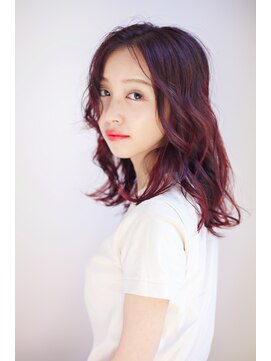 コーン ヘアデザイン(cone hair design) 【赤系】セミロングのローレイヤースタイル