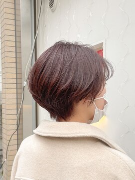 ムーン(moon) #マッシュヘア特集#くびれヘア#ビタミンカラー#センターパート