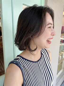 スーハ 恵比寿(SUUHA) かき上げ大人ショート／ロブ／フロントレイヤー・くびれボブ