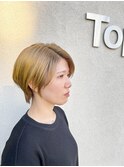 ブロンド×ショート