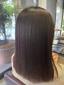 ノーム バイ アウラ(norm. by aura) 柳田オリジナル地毛風ストレート