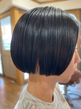 エルア(elua) コンパクトボブ