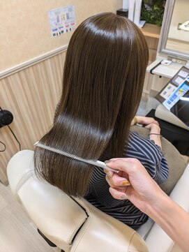 トゥーリ 二日市店(tuuli) 大人綺麗ミディアムスタイル