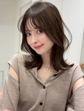 アマレット(Amaretto) 顔まわり抜け感ミディアム