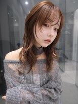 イリ(iLi)&nbsp;【iLi×REN】ハッシュカット/レイヤーカット/顔まわりレイヤー