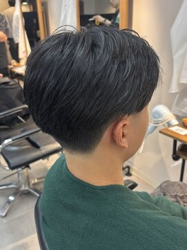 シーフフェード 千葉(Cyf FADE) 千葉駅MEN’S HAIR/サーフカール/刈り上げセンターパート