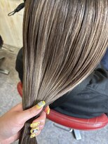 ロマンヤカタ ファース(ROMAN YAKATA fars)&nbsp;ハイトーンでもうるツヤ髪に@田島（2026/02）