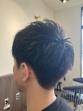 ネオ(NEO) アップバングショート