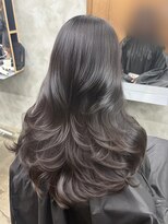 エッセンザ 梅田(ESSENZA) 海外レイヤー