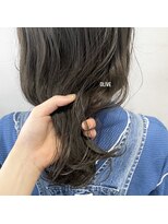 ミント(mint) 【 暗め、透明感、赤みなし。オリーブグレージュ 】