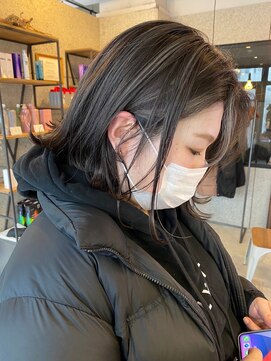 リンダテーラ(Linda tela) 【札幌　デザインカラー/ハイライト/シルバー/ブリーチ】