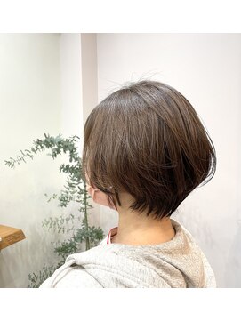 ハルリ(HaRuRy) ショートボブ