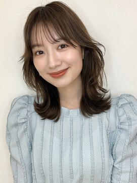 バイオレットジェム(Violet`jem) ミディアムヘアくびれヘアレイヤーカット韓国ヘアグレージュ