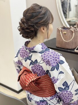 ローラ 本店(Rola) 浴衣に似合うゆるふわアップ