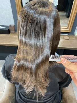 フェザー(feather) Feather 保土ヶ谷 髪質改善 ULTOWA 大人 艶髪ロング