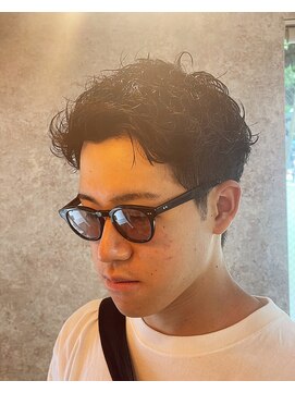 ティーズ バーバー T's BARBER スパイキーショート