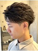フェザーパーマ　フェザーマッシュ　韓国ヘア　ビジネスヘア