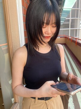 ニードバイスケール(NEED by SCALE) 地毛風カラー、ミディアムレイヤー