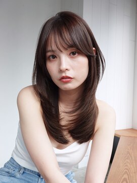 ロンググレージュ韓国ヘア顔周りレイヤー_F51132