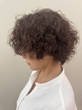 イーエル グランデ(e.ll grande) シャドウパーマ